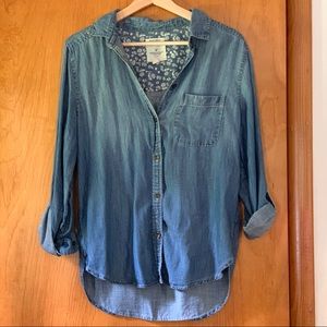 American Eagle Denim Button-down Floral Shirt